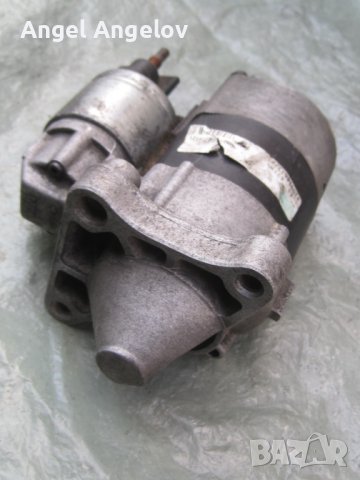Стартер D7E47 Valeo 8200266777A Renault Megane II 1.6 16V Dacia, снимка 1