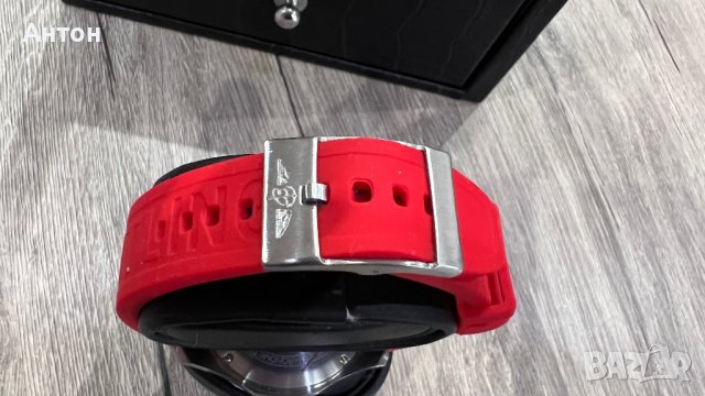 Продавам Breitling Endurance Pro 44mm Chronograph Quartz , снимка 4 - Мъжки - 43396612