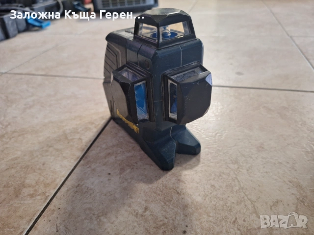 Лазерен нивелир Bosch GLL 3-80P, снимка 3 - Други инструменти - 53350278