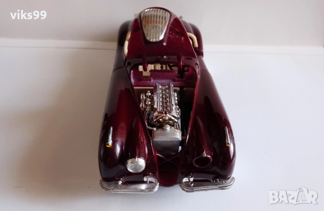 Bburago Jaguar XK 120 Roadster 1951 - Мащаб 1:24, снимка 9 - Колекции - 52936279