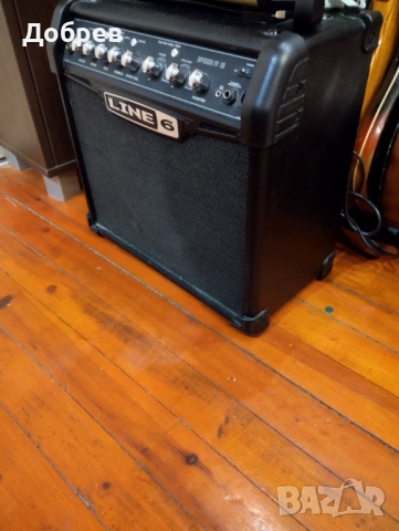 Кубе за китара Line 6