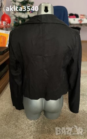 Черна асимтрична жилетка Orsay, снимка 3 - Жилетки - 35321532