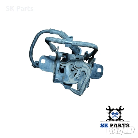 Брава преден капак за Golf 4/ Голф 4, снимка 3 - Части - 50653108