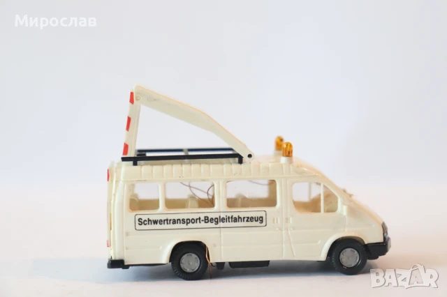 PRALINE  H0 1/87 FORD  ТЕЖКОТОВАРЕН ИЗВЪНГАБАРИТЕН ТРАНСПОРТ МОДЕЛ КОЛИЧКА, снимка 4 - Колекции - 50682340