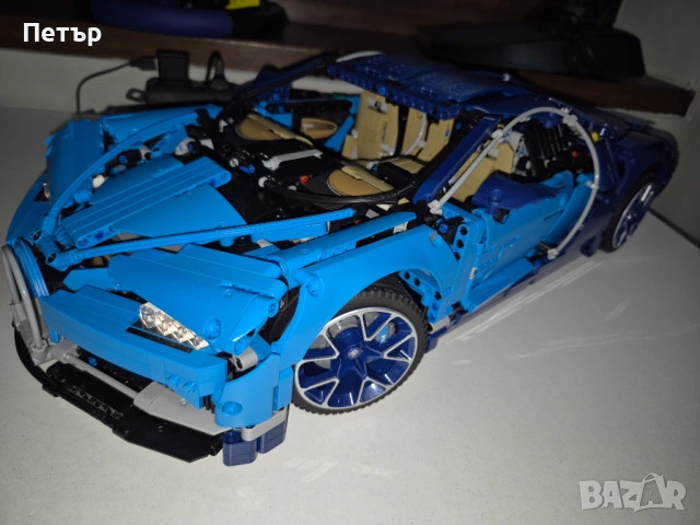 Нов Bugatti Chiron Lego 1:8 3599pcs., снимка 2 - Колекции - 53524846