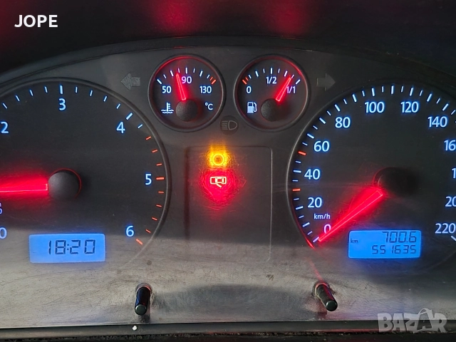 WV T5 хладилен, снимка 11 - Бусове и автобуси - 52968987