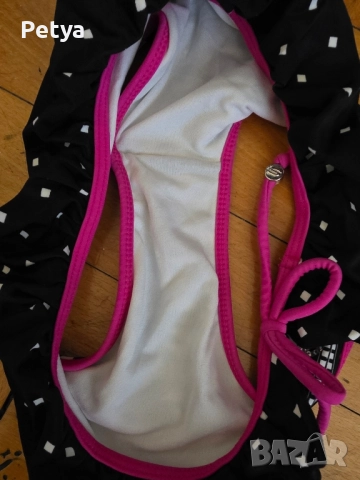 Skechers бански за момиче 7 години, снимка 5 - Детско бельо и бански  - 52050118