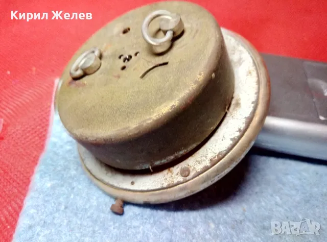 SLAVA 11 JEWELS MADE in USSR Стар КОЛЕКЦИОНЕРСКИ РУСКИ МЕХАНИЧЕН БУДИЛНИК СЛАВА 44051, снимка 8 - Антикварни и старинни предмети - 47686153