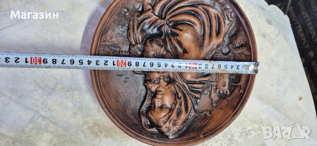 Глинена чиния , снимка 2 - Антикварни и старинни предмети - 52934838