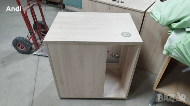 Офис шкаф - шкафче с 4 чекмеджета и отвор за компютър  68/50/74см, снимка 8 - Шкафове и рафтове - 52869785