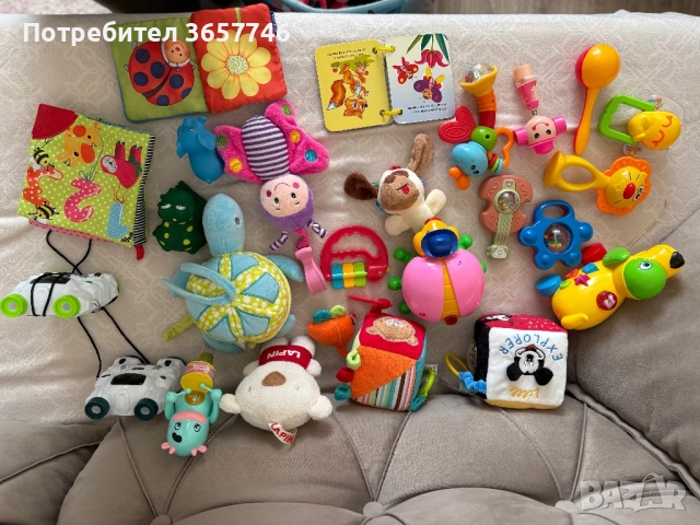 Играчки за бебче 