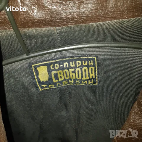 Кожено сако в кафяв цвят., снимка 3 - Сака - 49345653