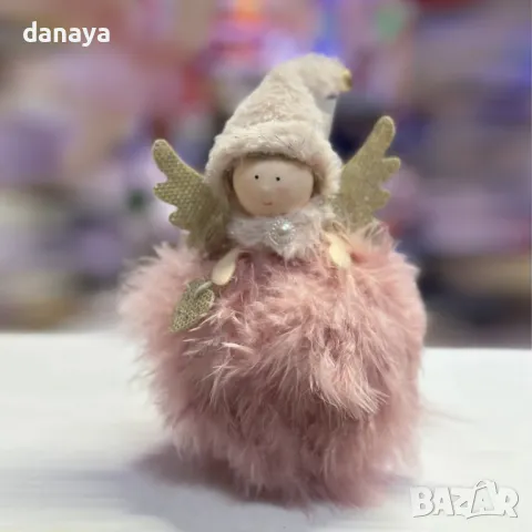 5437 Коледна украса Пухкаво коледно ангелче, 17 см, снимка 4 - Декорация за дома - 47943323