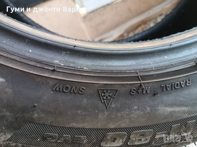 Зимна гума 235 55 17, снимка 2 - Гуми и джанти - 52458406