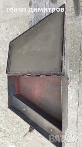 стара метална кутия за инструменти, снимка 5 - Антикварни и старинни предмети - 43154135