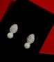 Нови блестящи официални обеци с камъчета и перла сребърен цвят, снимка 1 - Обеци - 43794785