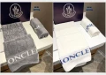 Moncler Луксозни Хавлии - 2бр. в кутия - Налични Различни Цветове Код E699, снимка 1