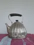 Стар метален чайник, снимка 1