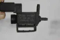  Вакуум клапан за Volkswagen Touran I 2.0FSI 150 к.с. (2003-2010) 037906283C, снимка 2