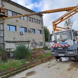 Шофьор с C категория за автовишка и камион с кран