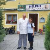 Сервитьори и барман за гръцки ресторант в Германия