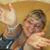 Търся жена за почасово  обгрижване на възрастна довйка от Плевен